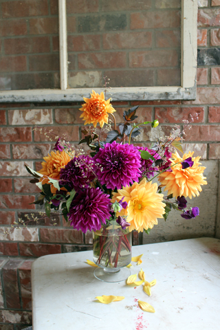 Boutique floral design from the farm in Langley, BC