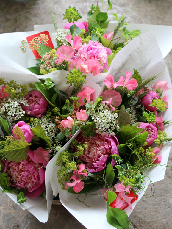 langley flower stand bouquets langley flower stand bouquets